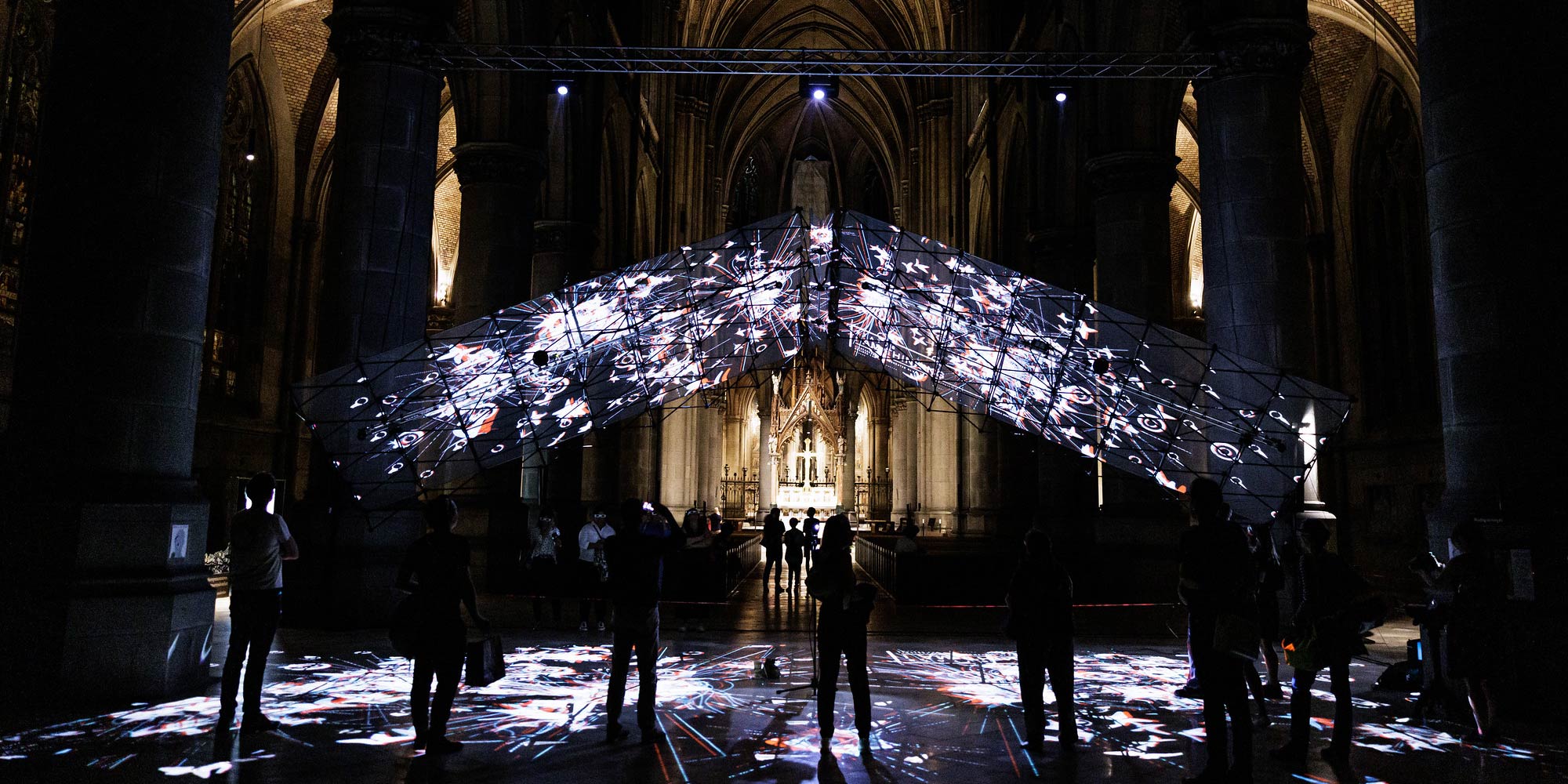 <strong>2022:</strong> Der Mariendom war einer der Schauplätze des Ars Electronica Festival im Stadtzentrum von Linz.