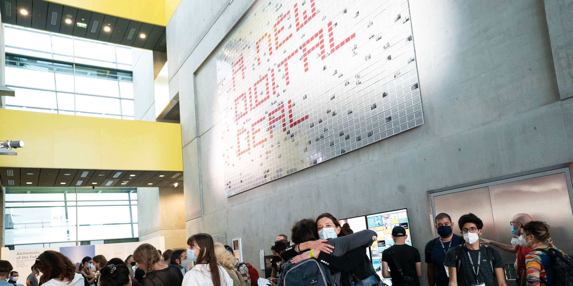 Futurelab Day, Night Performances: Numerous guests  – partners and former employees of the Lab – joined the Ars Electronica Futurelab team in celebrating this very special day in the Ars Electronica Center