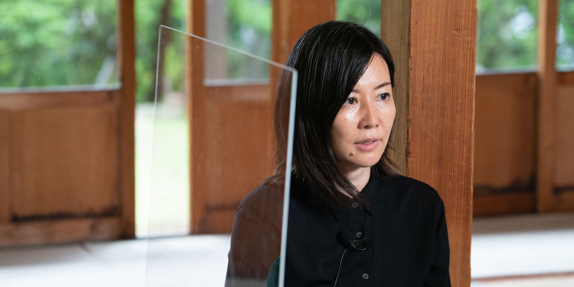 Kyoko Kunoh, Botschafterin der Ars Electronica, hielt einen Vortrag über die Geschichte und die Rolle der Medienkunst bei der Gestaltung der Zukunft der Gesellschaft.