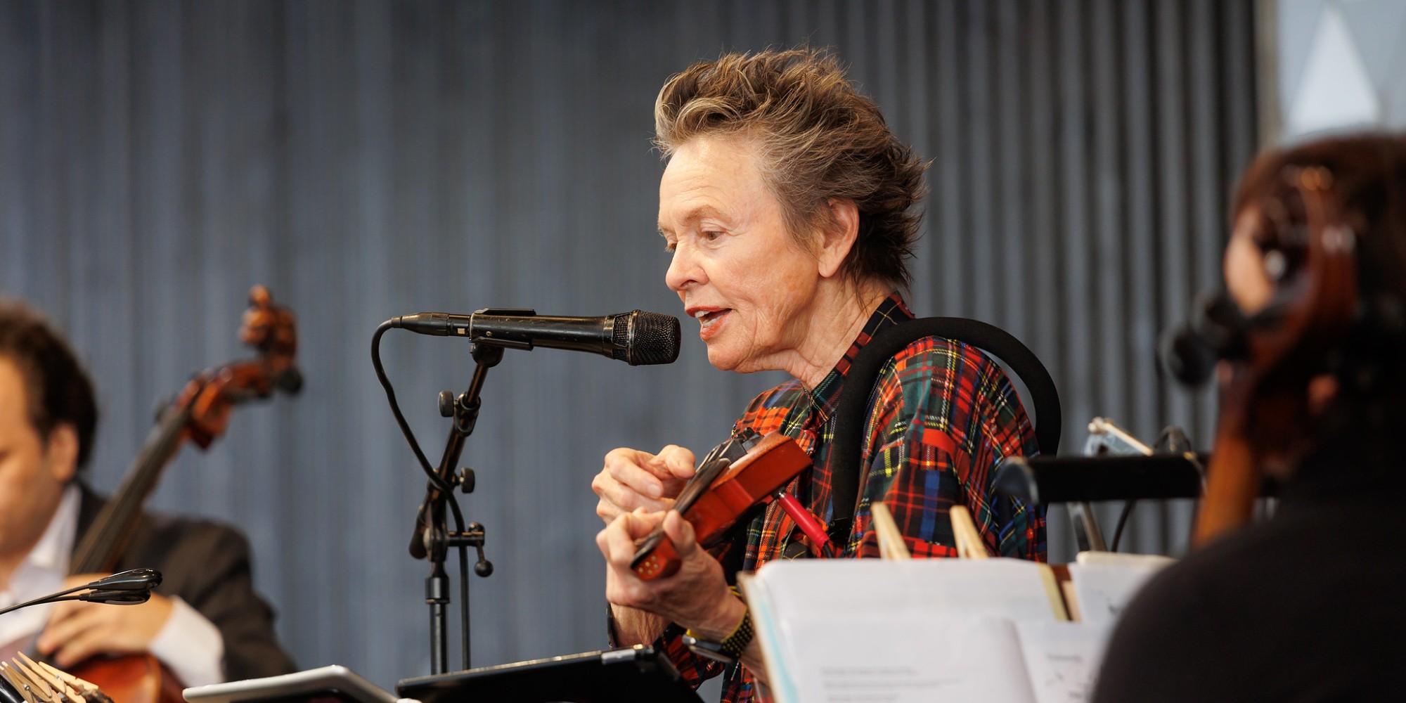 Laurie Anderson in Concert / Songs for Amelia Earhart Laurie Anderson (US)