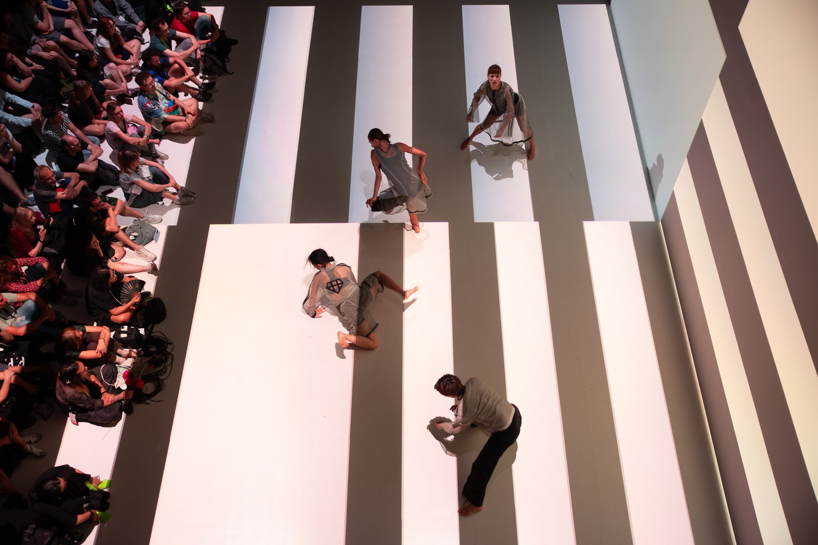 AE Gallery Image Slide