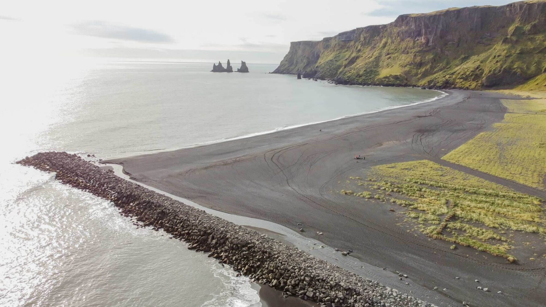 Monitoring Everchanging Environment in Katla UNESCO Global Geopark, Iceland. Citizen Science Mapping Expeditions