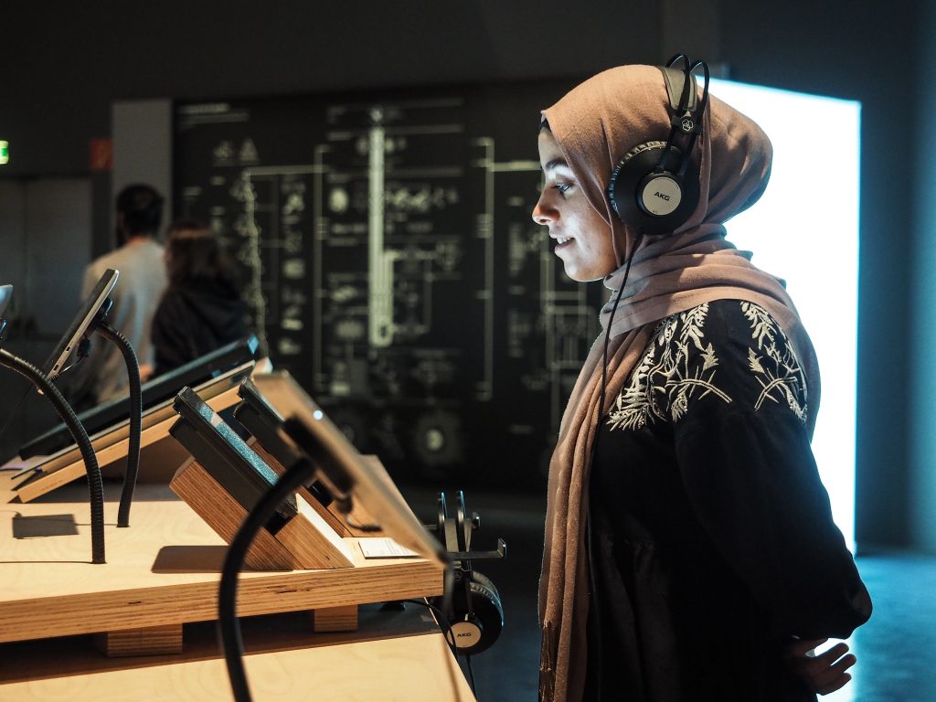 AE Gallery Image Slide