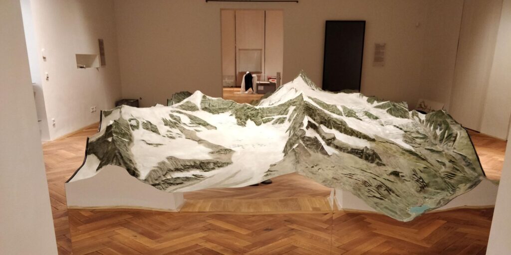 AE Gallery Image Slide