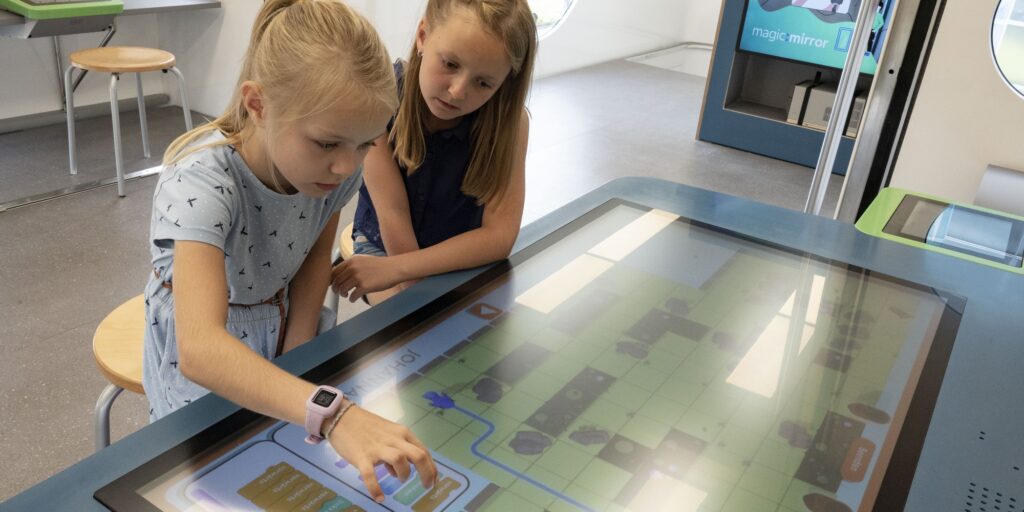 AE Gallery Image Slide