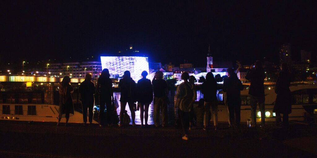 AE Gallery Image Slide