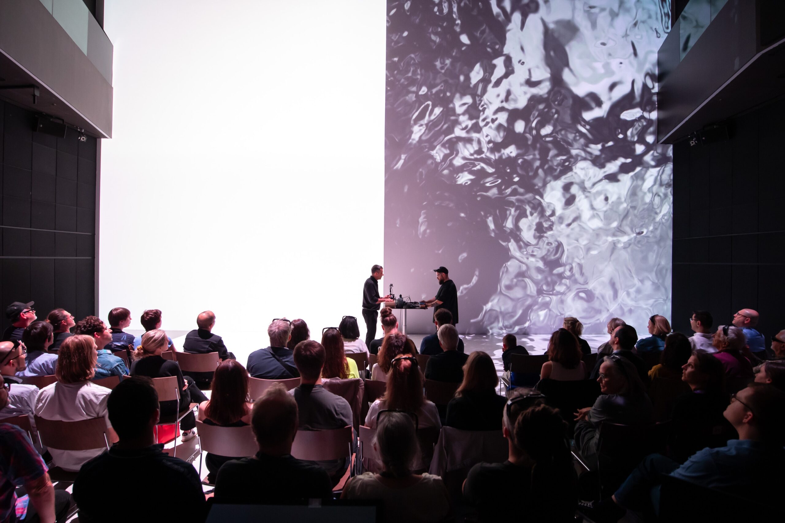 AE Gallery Image Slide