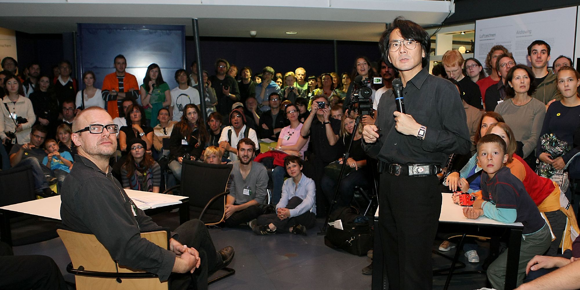 Featured Artist 2009 - Talk with Hiroshi Ishiguro moderated by Horst Hörtner