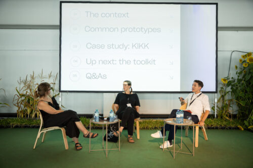 How to increase the economic resilience of digital art organizations?