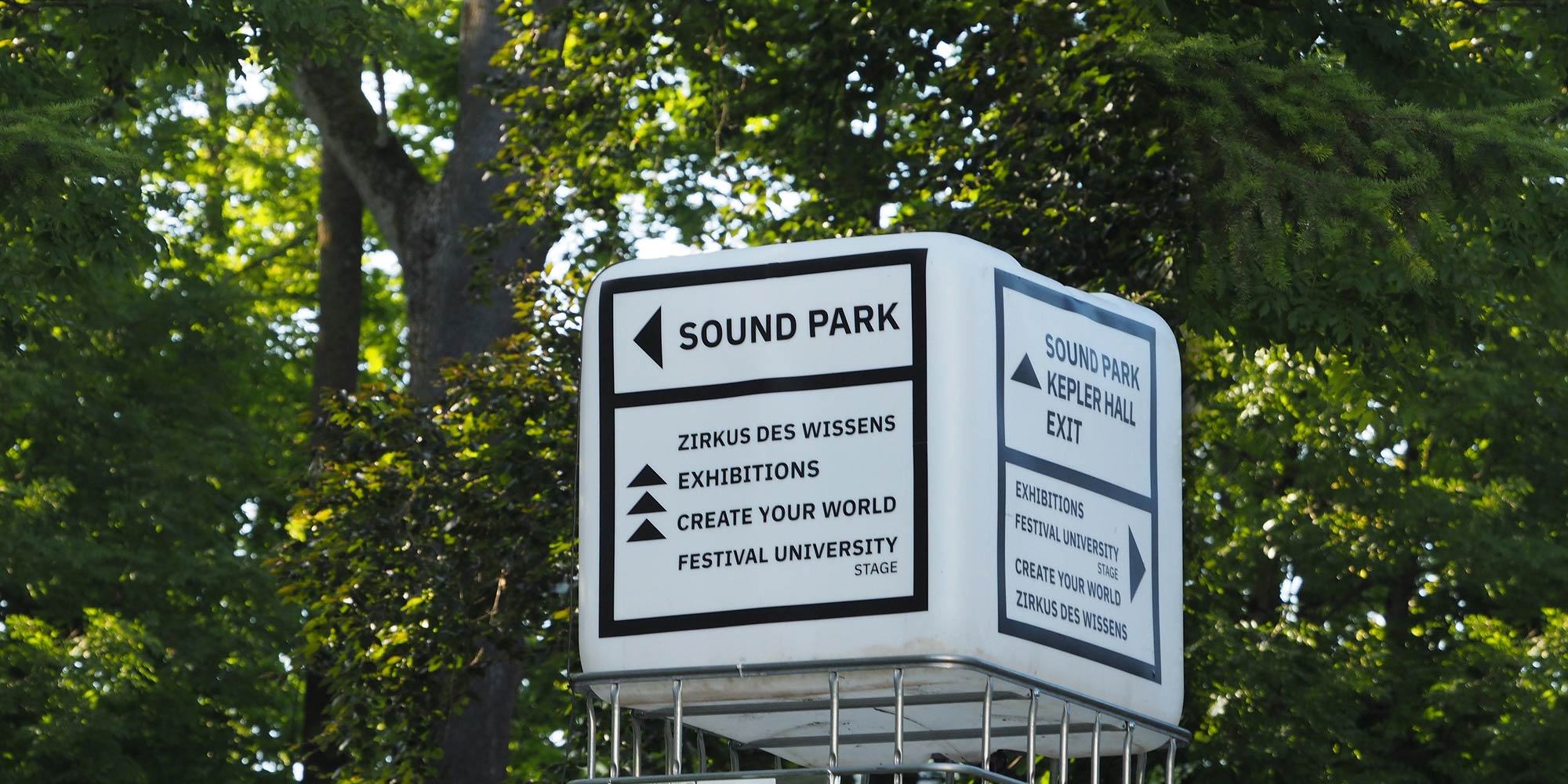 Sound Park – auditory scenes – A New Digital Deal