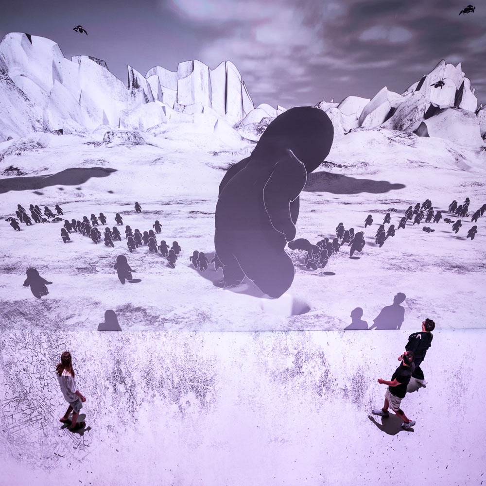 Artistic Exploration of XR Shared Hybrid Spaces